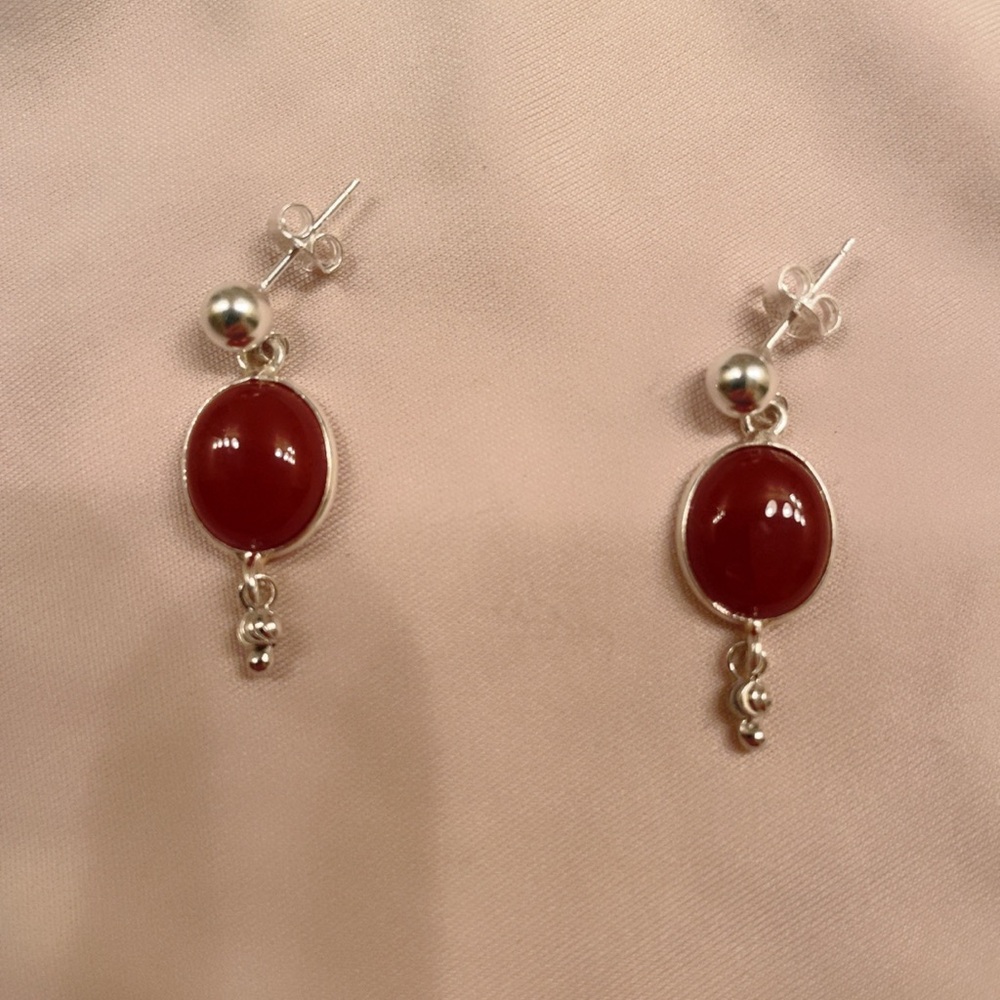 Sterling Silver Gorgeous Carnelian Earrings New